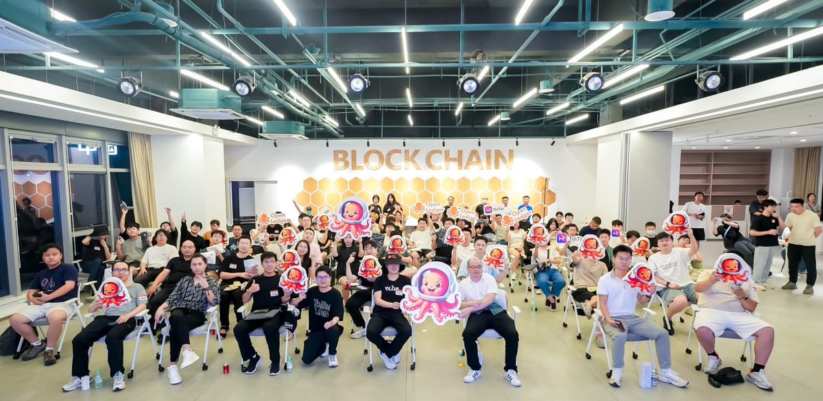 looter478's tweet image. Still buzzing from yesterday’s Hangzhou event! 🇨🇳✨
The passion, warmth &amp;amp; curiosity of the CN Web3 community blew us away.
This marks an incredible start to OpenLedger’s journey in China.
Big thanks to all the builders &amp;amp; believers who made it unforgettable! 💥
#OpenLedger #Web3CN