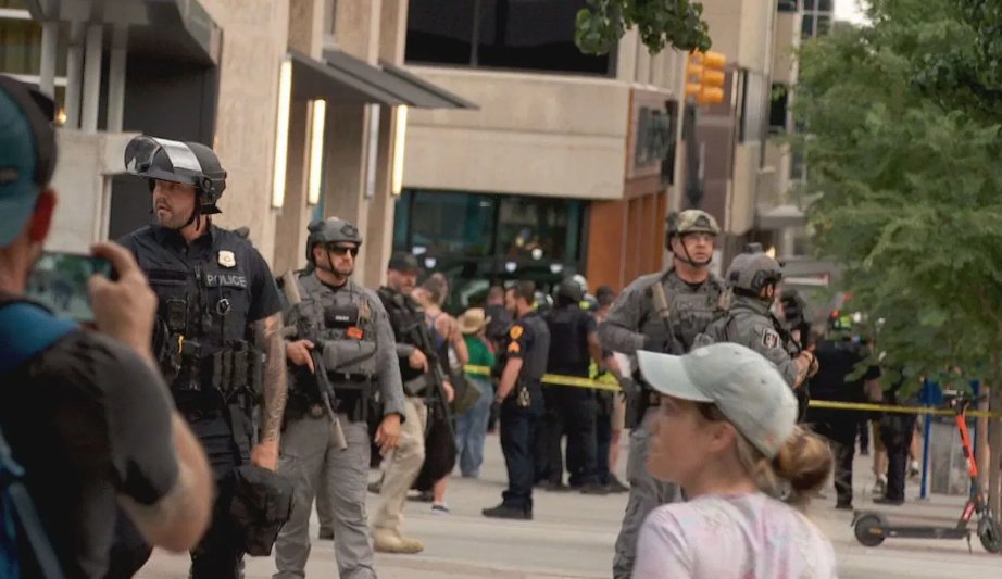 bmullahy2news's tweet image. New: @SimGillDA gets three day extension for Arturo Gamboa, man with long gun, arrested after SLC protest shooting. Gambo has not been charged, at least not yet, and police said he did not fire.
