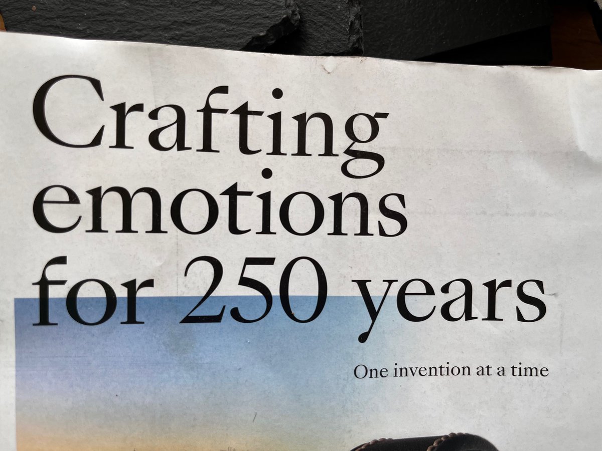 Any idea what typeface this might be? Or something similar?