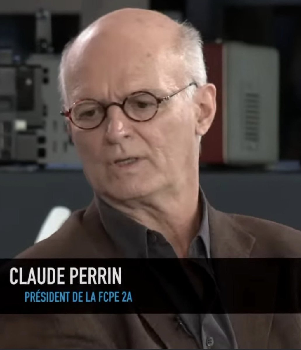 Définition d’une tête de cul : voir l’illustration. Elle commence vraiment à me gonfler la communauté de destin.