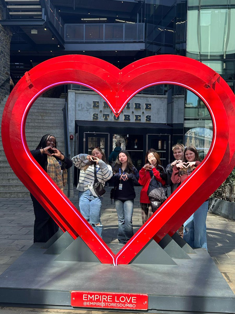 Send your teen to NYC for a one-of-a-kind fashion and culture experience! They’ll interview real designers, gather insights for their Executive Summary project, and enjoy iconic NYC moments! Secure your teen’s adventure at the best price with early bird savings.
#thisisclass