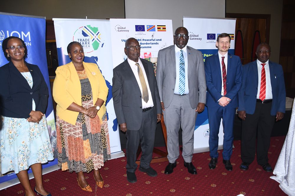TradeMark Africa has launched a new initiative aimed at improving trade, peace and economic resilience along Uganda’s border with the Democratic Republic of Congo (DRC). 

DETAILS👉 buff.ly/FA7XChP 

#VisionUpdates