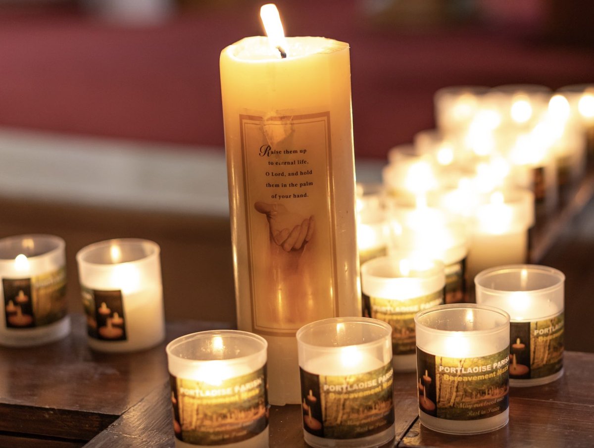 BishopDNulty's tweet image. Very sorry to learn earlier today of the death of Lord Henry Mountcharles of Slane Castle, over the many years he has brought the gift of great music to the village of Slane, I pray that he may rest in peace and his family may be comforted by prayer @KANDLEi @CatholicNewsIRL