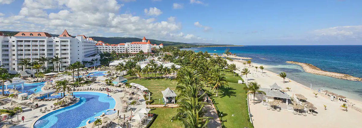 Buygoon's tweet photo. 🌴 BIG NEWS! Buygoon welcomes @BahiaPrincipe as our travel partner!
All-inclusive paradise in Riviera Maya, Punta Cana &amp; Jamaica awaits. Get exclusive cashback + network bonuses!
https://t.co/BE2x7sHgjy
#BuygoonPartner #BahiaPrincipe #TravelSmart https://t.co/Bpm22VeGPJ