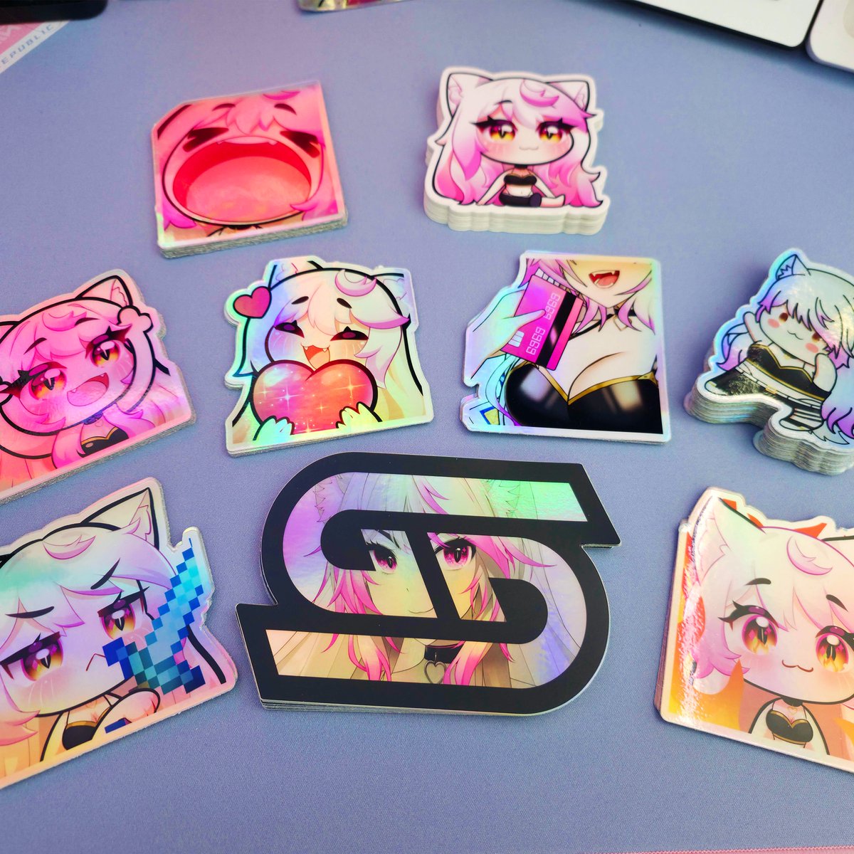 theAVAvt's tweet image. Catch me at OffKai all weekend! ✨ I’ll be bouncing between the Gamer Supps and Blerp booths! Come say hi & grab some cute stickers 💖
