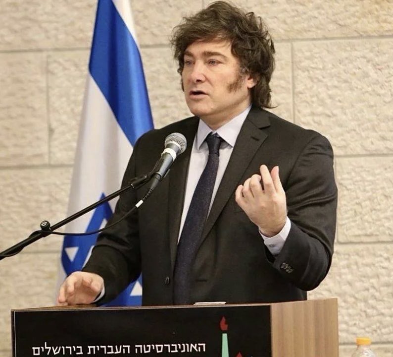 “CIPAYO”

Porque confirmaron que Milei no irá a Rosario por el Día de la Bandera y se quedará monitoreando el conflicto entre  Israel e Irán.