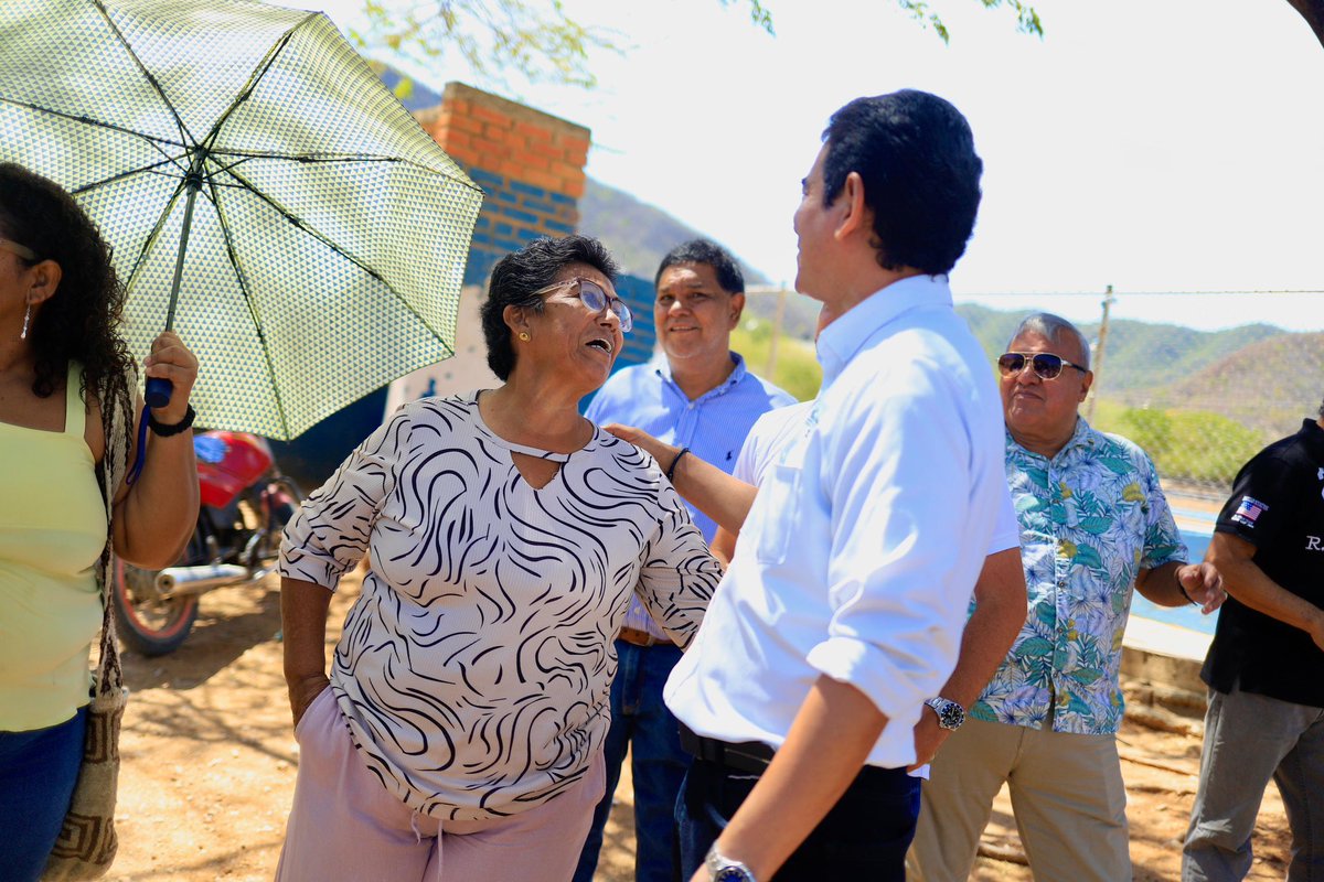 📍Taganga comienza a transformarse.
Tras 20 años de espera, llegan 600 metros pavimentados 🛣️y nueva red de alcantarillado 🚧 gracias a la gestión del alcalde <a href="/CarlosPinedoC/">Carlos Pinedo Cuello</a> y la EDUS.

Inician las actas de vecindad
¡Construimos con y para la gente!🤝
#TransformandoMiBarrio #EDUS