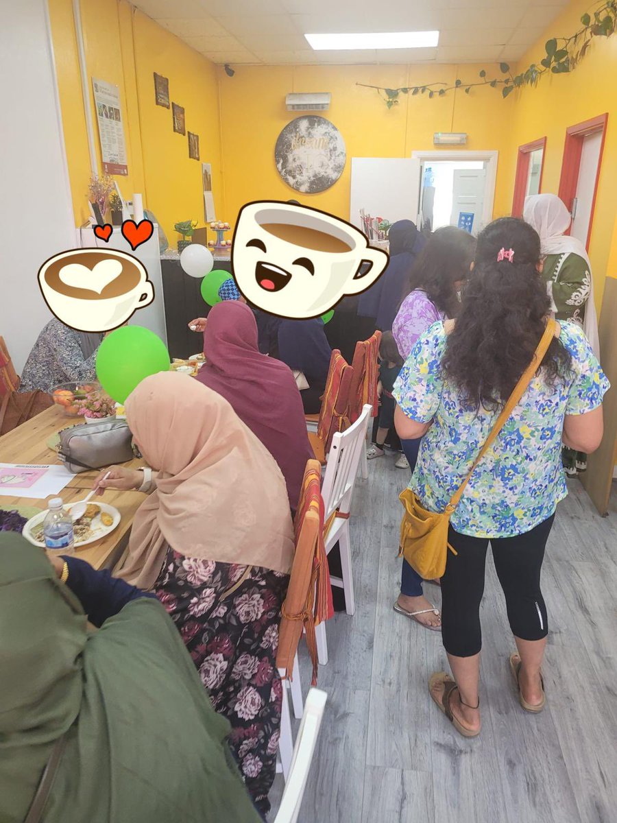 ExcelWomensAssc's tweet image. Fantastic turnout for our ‘Community As Super Power’ Refugee Week event today. #SimpleActOfKindness 

#RefugeeWeek2025 @lbbdcouncil