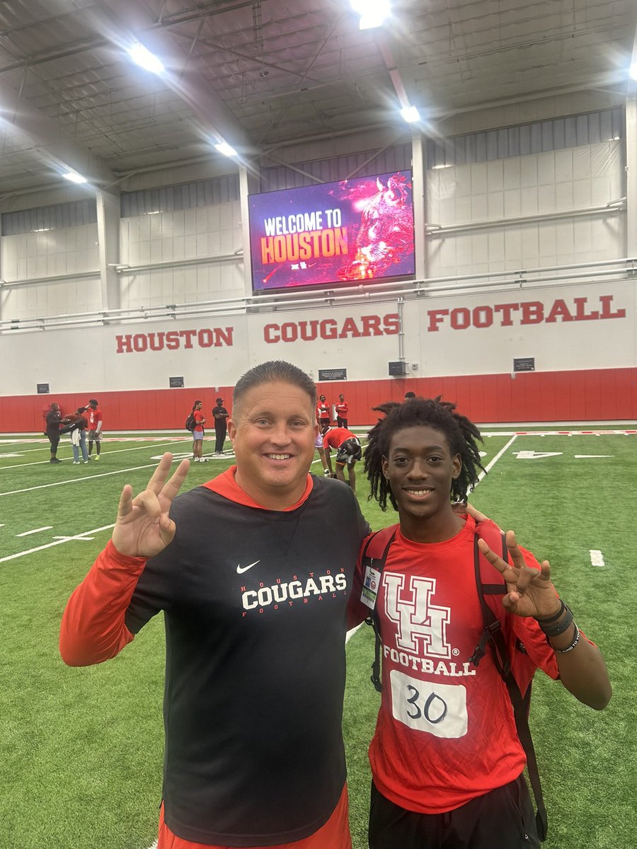 Daniel Cole III tweet media