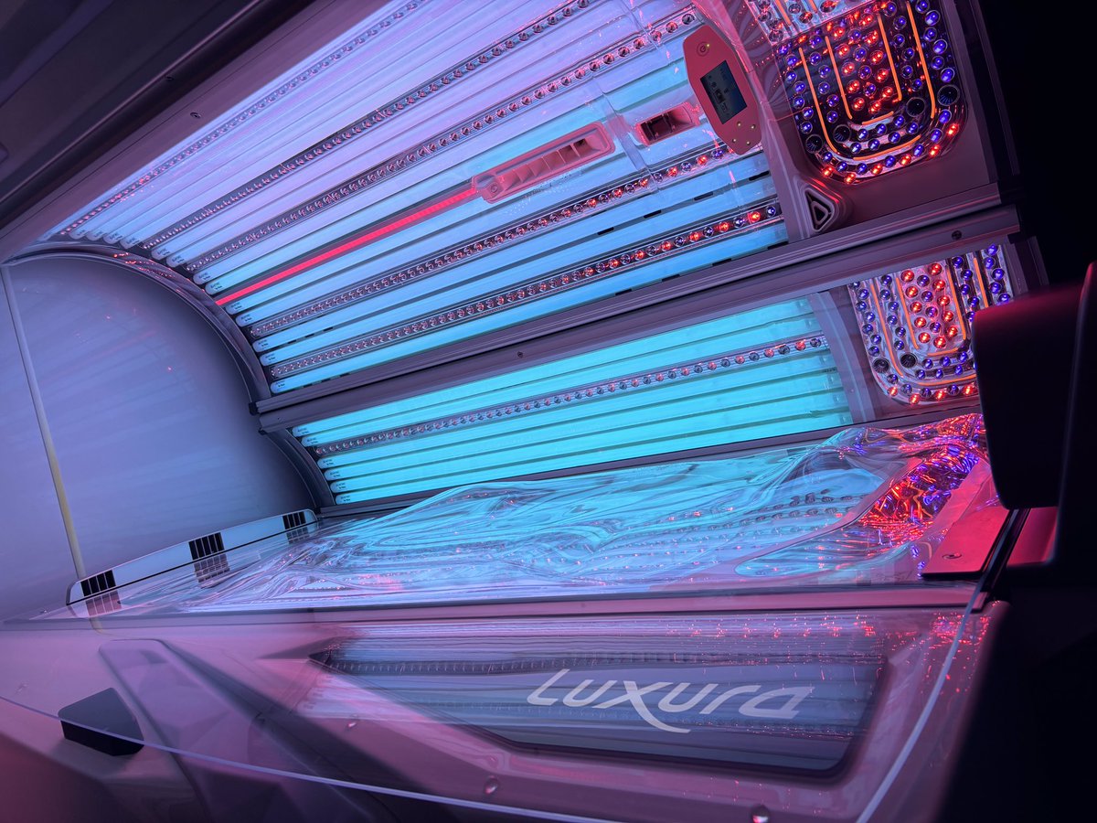 BOW SALON 
NEW TUBES NOW INSTALLED 😍😍😍
Please reduce your minutes ☀️☀️☀️