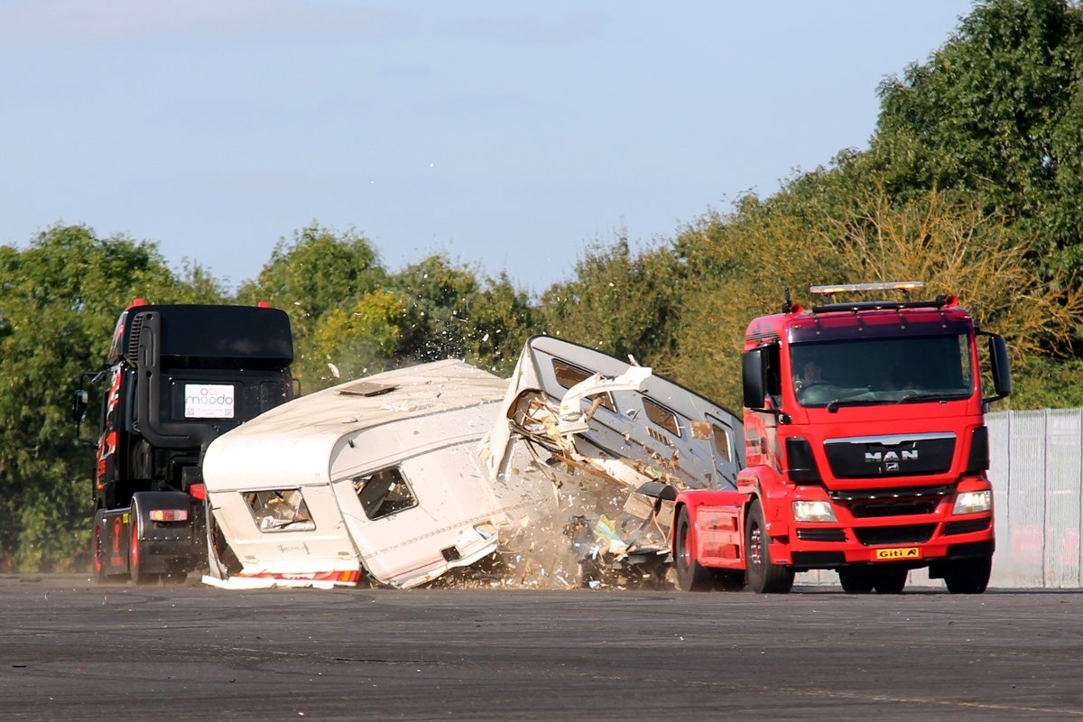 There's just over a month to go until the 'Big One' returns to Donington Park on 9/10 August for Convoy in the Park! 🤩

Don't miss out on this packed weekend of racing from the British Truck Racing Championship and loads of family entertainment 🚛

🔗: donington-park.net/2025/august/co…