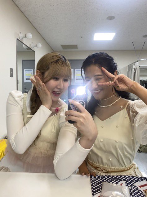 初日超楽しかった〜！！
私はあと2回✌️
「私だけに」「ドリームガールズ」鳥肌🥹
感動しすぎたよ🥲💖✨
かれんちゃん本当にだいすき！！！！😭
私の推し様はいつだって私の一番です😭
また週末💖✨