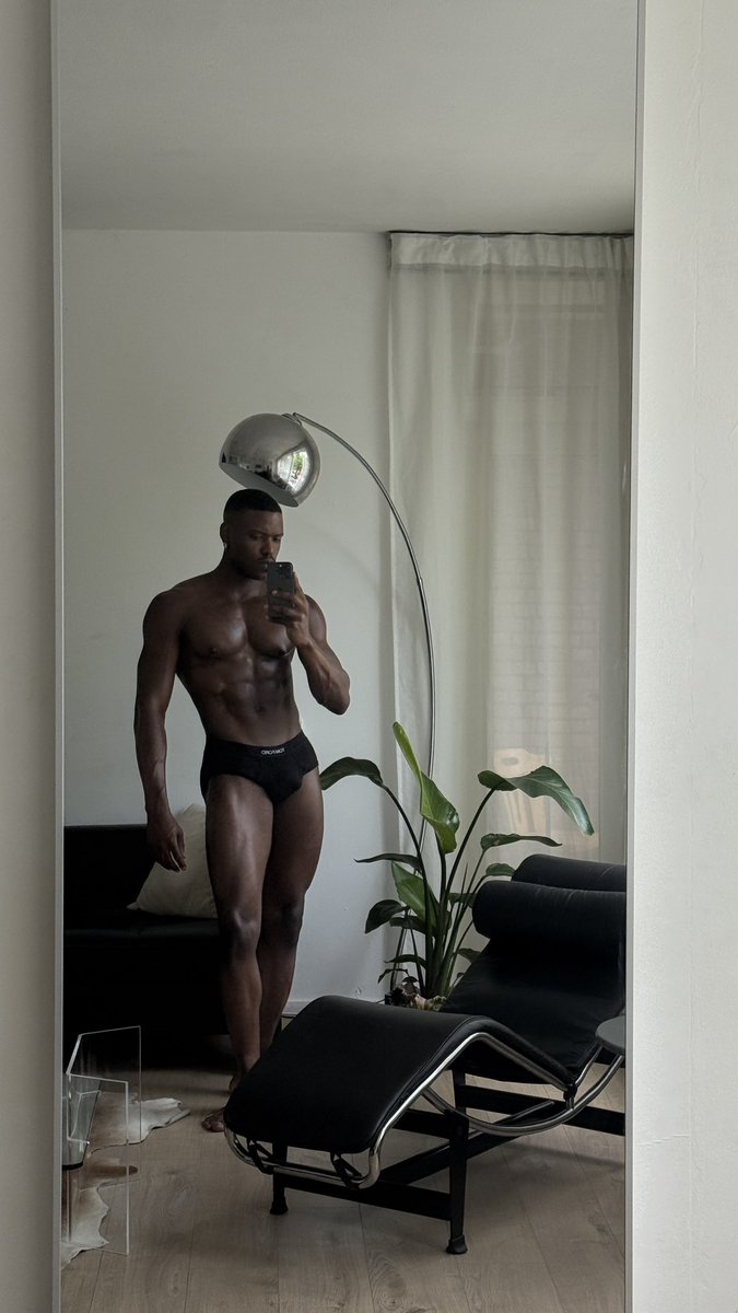 Eros ✨ (@erosmanoss) on Twitter photo 