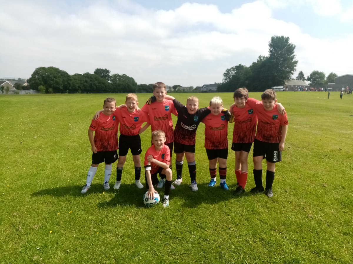 Well done to our netball team yesterday who didn't lose a game! Great to see so many schools at the Greg Rees Shield. Diolch i Mr Jones for organising and congratulations to Pontybrenin Primary for winning overall🏆🏆🏆