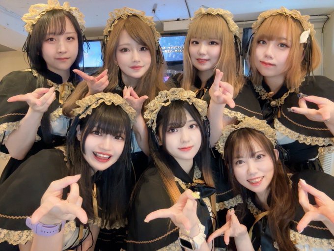 GIRLS NEXT PHI 　GINZA