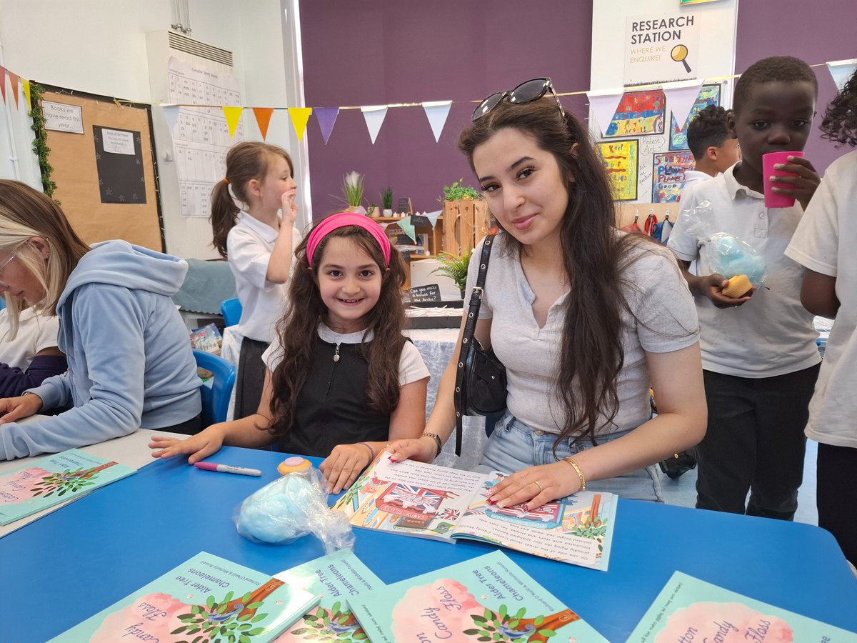 Alder Tree Primary (@aldertreeleeds) on Twitter photo 3RT’s Book Launch was a huge success!
Our Year 3RT students became real authors, creating Cotton Candy Floss with author <a href="/therroneill/">Richard O'Neill</a> & illustrator <a href="/Michell17299340/">Michelle Russell</a> . Their creativity, resilience & teamwork shone through, and signing their books was a proud, confident moment! 3RT’s Book Launch was a huge success!
Our Year 3RT students became real authors, creating Cotton Candy Floss with author <a href="/therroneill/">Richard O'Neill</a> & illustrator <a href="/Michell17299340/">Michelle Russell</a> . Their creativity, resilience & teamwork shone through, and signing their books was a proud, confident moment!