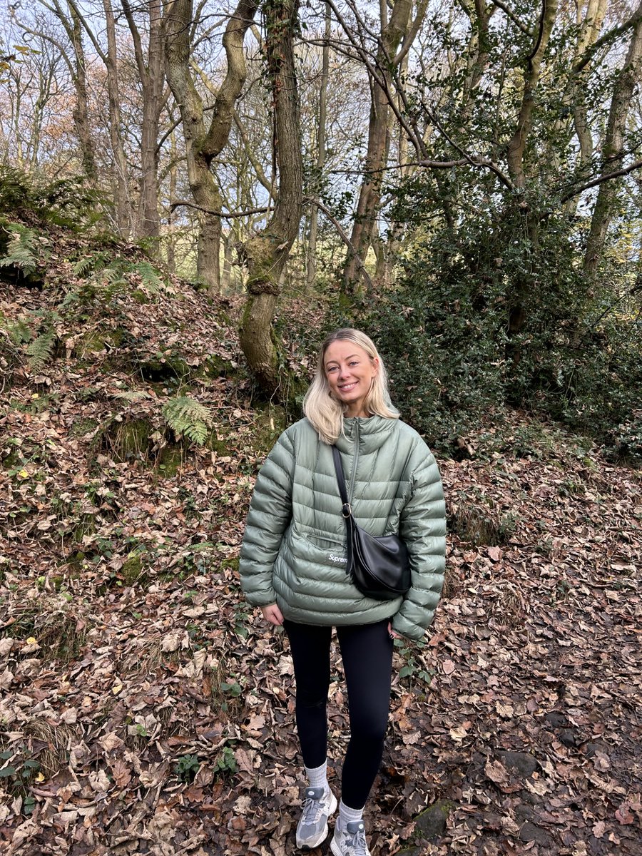 After a brain tumour diagnosis at just 27, Jessie is supporting #BrainTumourResearch
On Sat 30th August, she is leading a community hike through beautiful Derbyshire countryside. 

Join Jessie’s Big Hike: bit.ly/3SWEpth

#TogetherWeWillFindACure