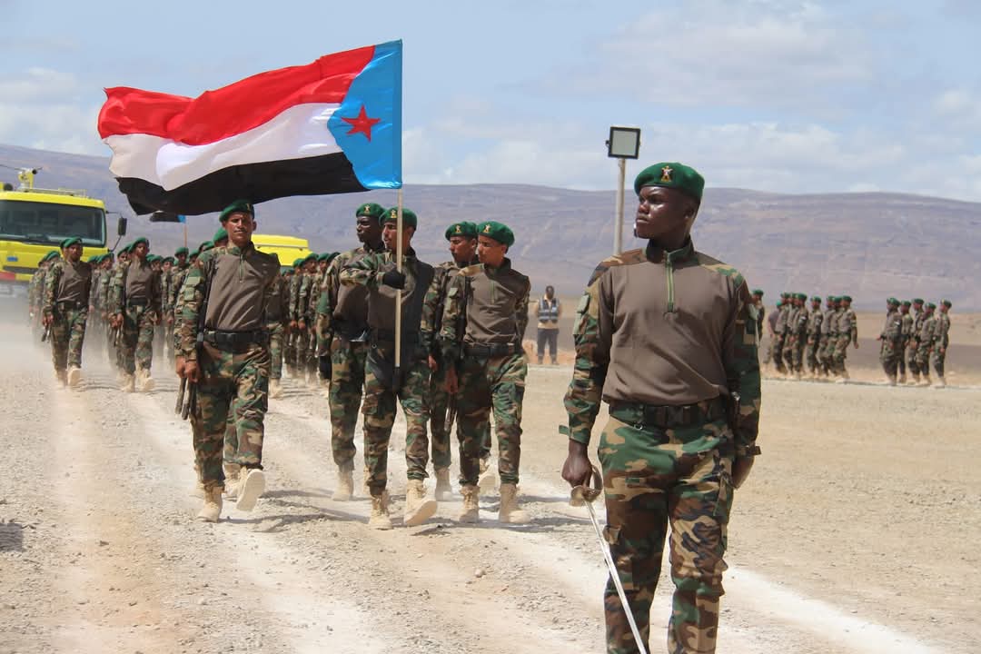 بكل فخر واعتزاز، نُحيي اليوم الذكرى الخامسة لملحمة النصر الخالدة التي سطّرتها محافظة أرخبيل سقطرى في 19 يوليو 2020م، اليوم الذي طُردت فيه المليشيات الإخوانية من أرضها الطاهرة، واستعادت الجزيرة وجهها الحقيقي كـ"لؤلؤة المحيط" و"درة الجنوب"، وقبلةٍ للسياحة العالمية، وواحةٍ للأمن