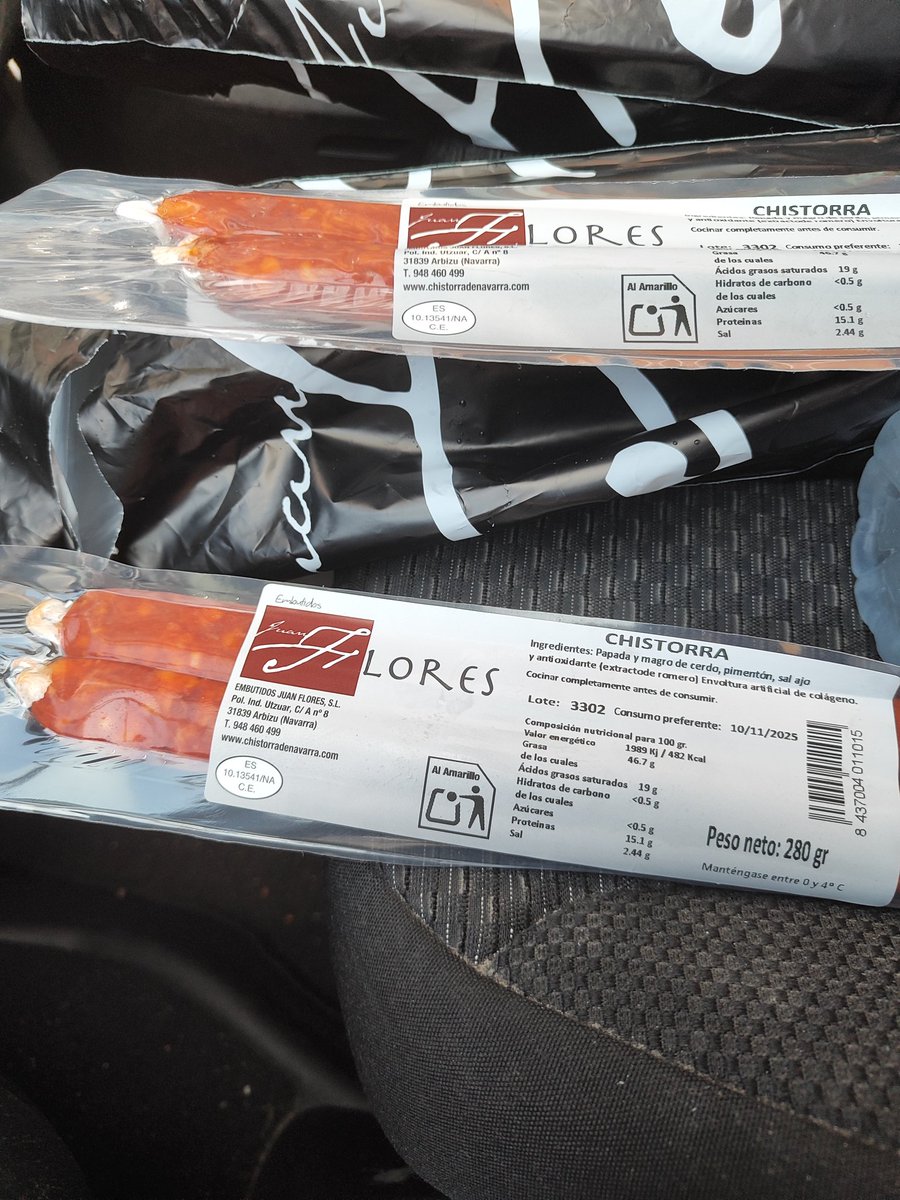 Misión cumplida, 30 kilos de chistorras para <a href="/ziordirunning/">running ziordi</a> !!!! Llegará???...