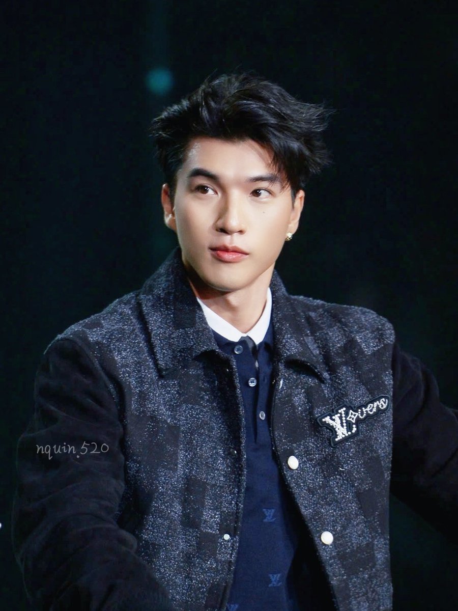 nquin520's tweet photo. [HQ] - LÀN SÓNG XANH 2025
150125 | #HIEUTHUHAI 

eyes full of fire, heart full of dreams.

🇻🇳 https://t.co/ni96WCNv7T