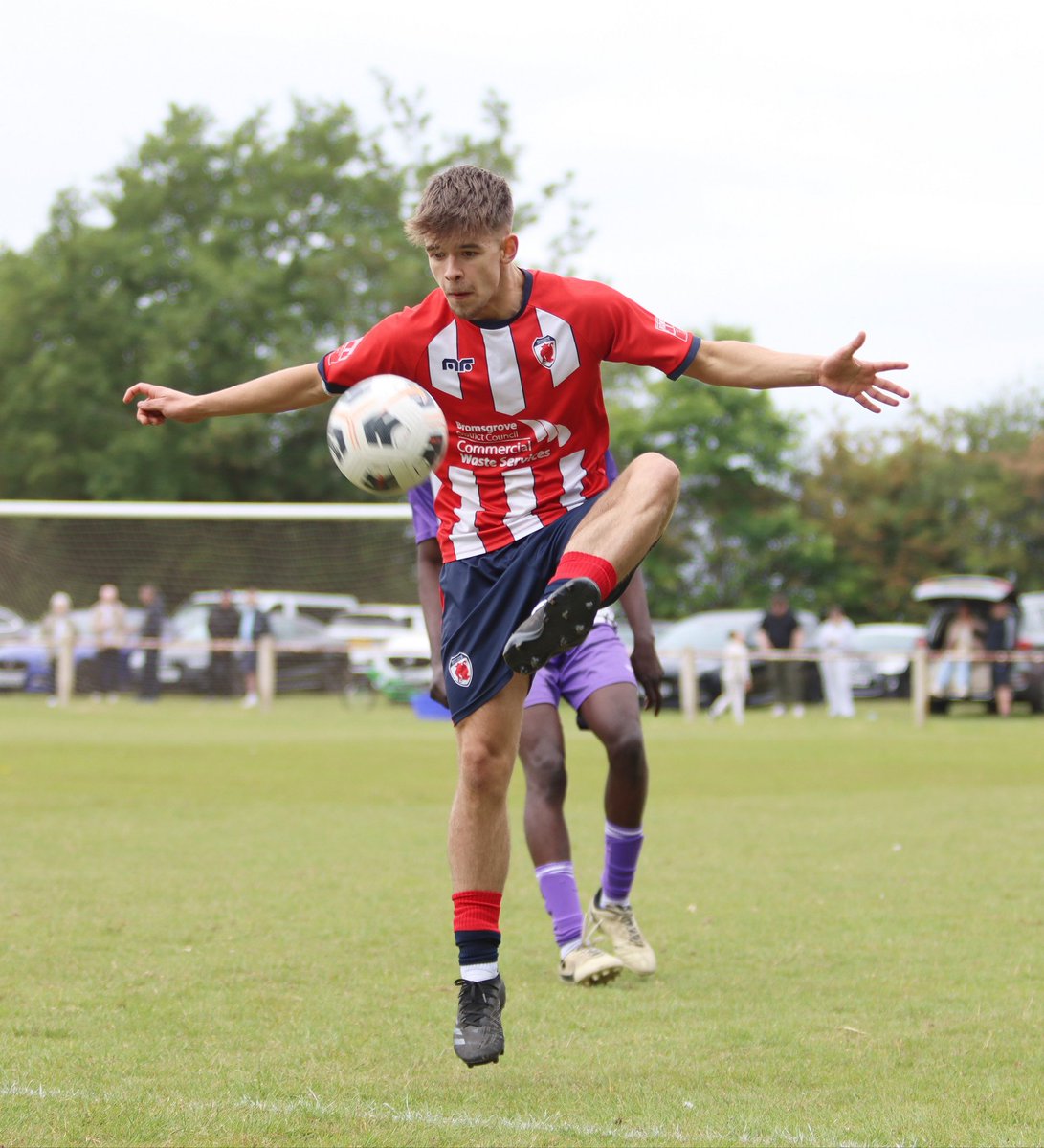nutmegimages174's tweet image. Coventry United vs Bromsgrove Sporting (17/5/25)
MFL U21 Challenge Bowl quarter-final