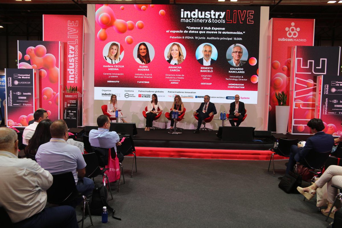 IndustryTalksES's tweet image. 🔴#industryLIVE | Auditorio principal: Mesa sobre automoción 👉🏼 &apos;&apos;Catena X Hub España: el espacio de datos que mueve la automoción&apos;&apos;, con @sernauto, @TSystems_Iberia, @AnfacAutomovil, @gestamp_es
 &amp;amp; @enMONDRAGON en @IndustryLive_ 🚀
