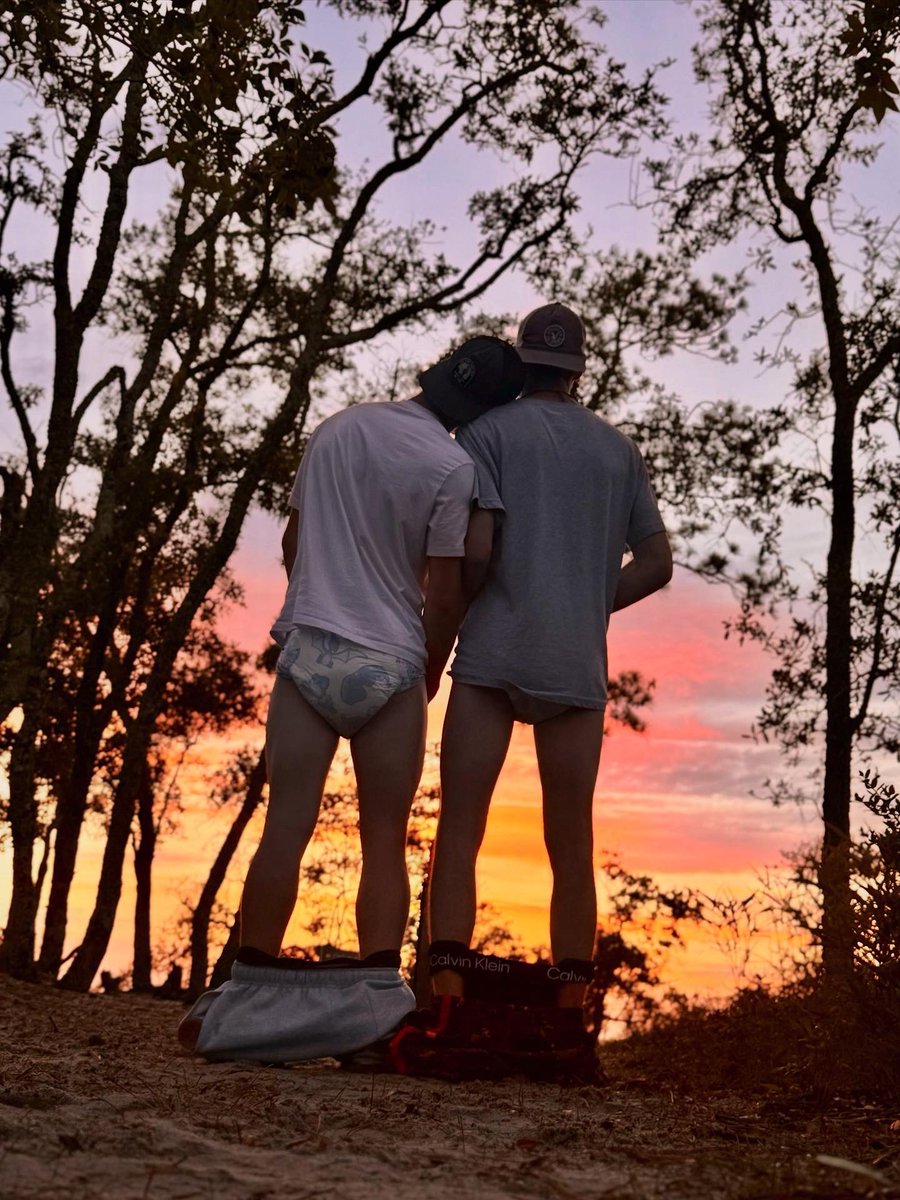 Bab life fr 🙂‍↕️🙂‍↕️
<a href="/Padded_Peanut20/">Peanut</a>