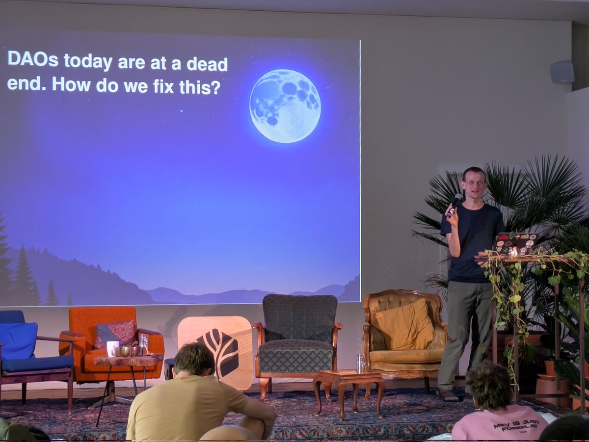 McDonald Duck 🍟🦆 | Ale Awu (🧑‍🍳🍟🤌) tweet media