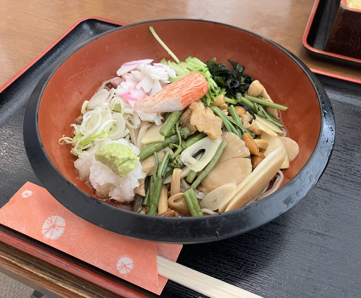 暑い日は
冷たいお蕎麦が食べたくなります😋

明日もドロップイン10:00よりOPEN
（最終受付19:00）

#板橋区 #大山