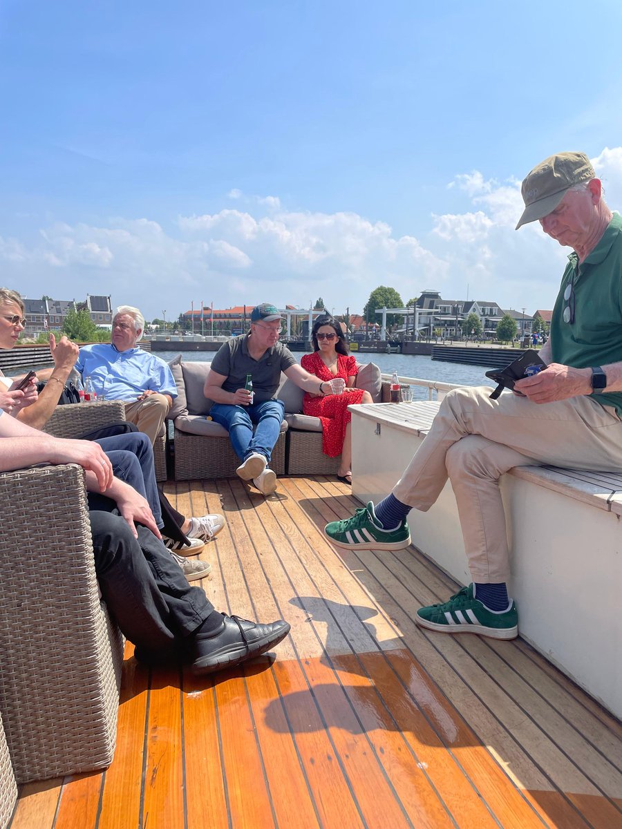 Één keer per maand trekken we met de fractie de Gelderse streken in. Gisteren hebben we Ermelo bezocht. We hebben gesproken over de ruimtelijke uitdagingen.
En een rondvaart in de stad/kern van Harderwijk wat ook mooie kansen en ontwikkelingen met zich meebrengt o.a. woningbouw!