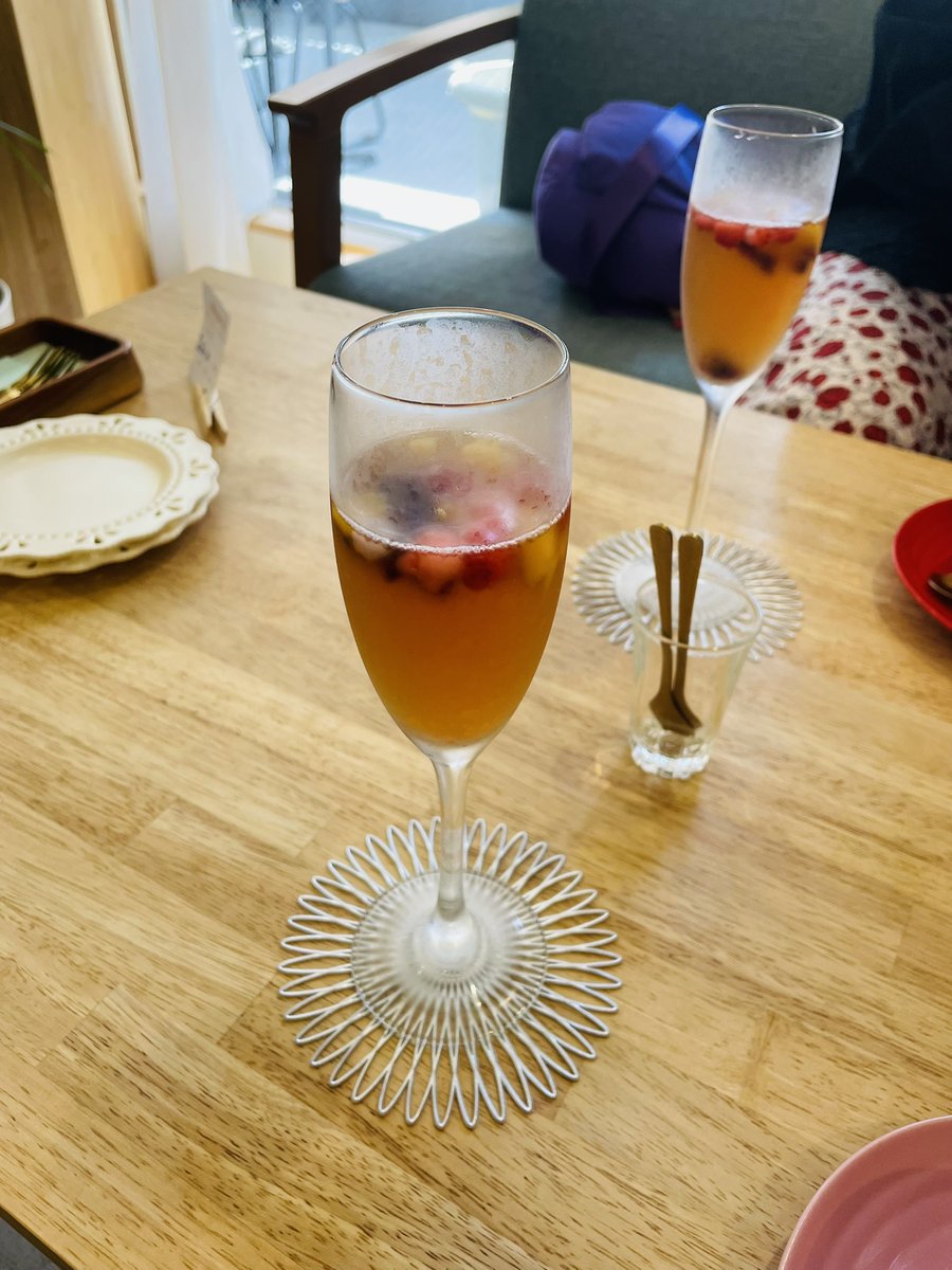 今日は友達とお互いの誕生日祝いでヌン茶してきました✨
とってもよかった！！！また行きたい