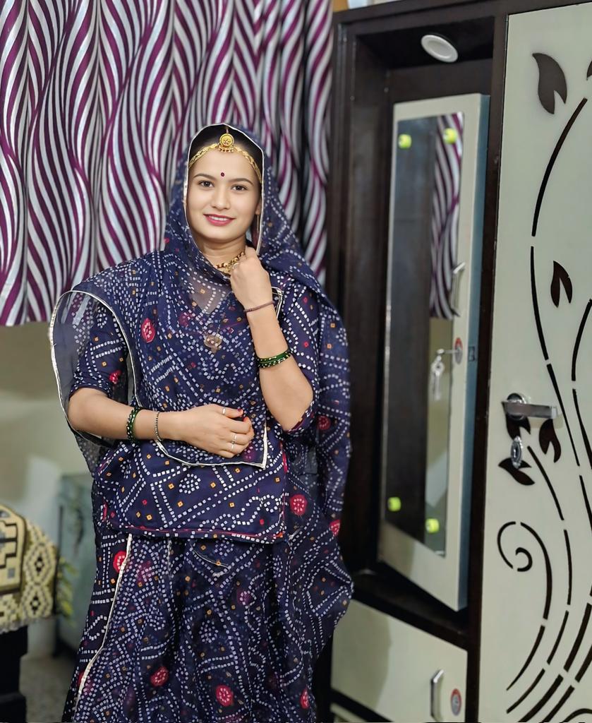 जब तक संस्कृति है तब तक आस है, "बिना संस्कृति मानवता का विनाश हैं।"
#संस्कृति ✨❤️#राजस्थानी_सांस्कृतिक_वेशभूषा
 #राजस्थान_कल्चर #राजस्थानी_पोशाक #मनु_मारवाड़ी