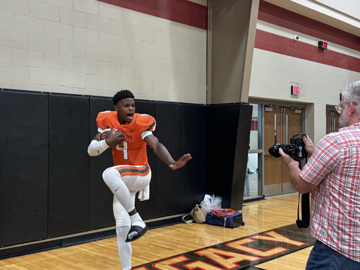 Brandon Ogden tweet media