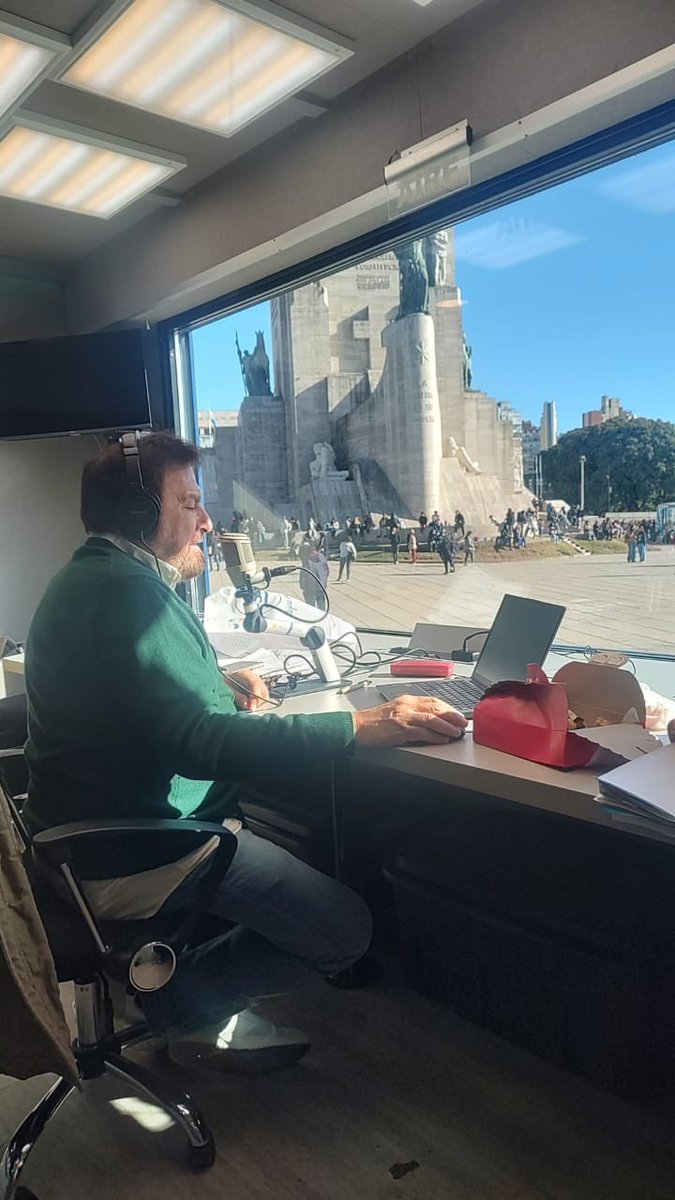 Cadena 3 Rosario (@cadena3_rosario) on Twitter photo ¡DESDE EL MONUMENTO!
<a href="/albertolotuf/">Alberto Lotuf</a> hace Siempre Juntos desde el Monumento Nacional a la Bandera ¡DESDE EL MONUMENTO!
<a href="/albertolotuf/">Alberto Lotuf</a> hace Siempre Juntos desde el Monumento Nacional a la Bandera