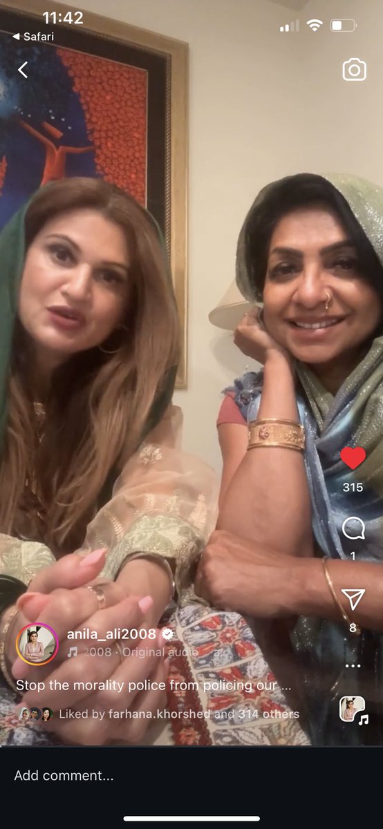 SoooMD's tweet image. #StandWithJews- 
In 1941, the Nazis occupied Sarajevo and began confiscating Jewish artifacts, including the Sarajevo Haggadah. They planned to create a "Museum of an Extinct Race 
Derviš Korkut, recognizing the danger, decided to hide the Haggadah. He smuggled it out of the