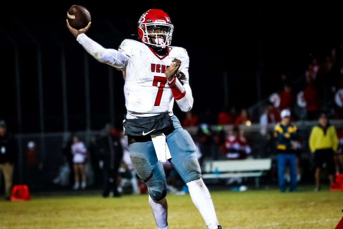 Breaking: this weekend (June 23-24) Vero Beach QB Champ Monds is headed to Indianapolis to compete at the ‘Rivals 5⭐️ Camp’

Best of luck <a href="/champmonds/">Wonderful “Champ” Monds IV</a> ‼️