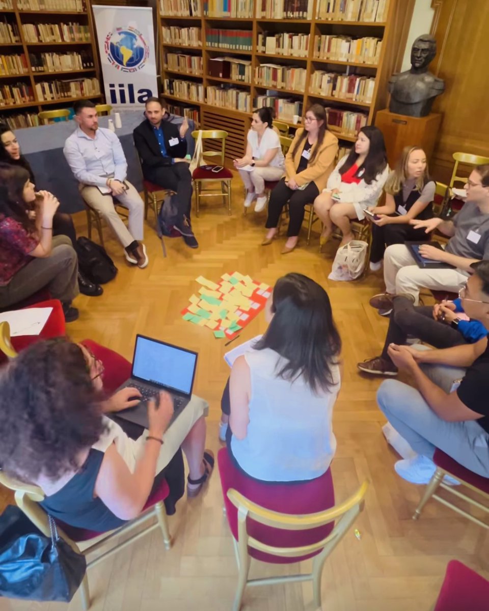 🌍 Comenzó la IV edición de las Jornadas de la Juventud EU-LAC en Roma 🇮🇹, un evento clave para el diálogo entre juventudes de Europa, América Latina y el Caribe.
Durante una jornada y media se estarán desarrollando en formato híbrido mesas de debate, sesiones colaborativas y