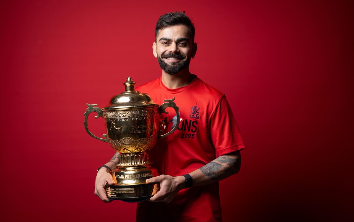 Faf du Plessis said - "Virat Kohli is an icon of the Game. No one deserved the IPL trophy more than Virat Kohli. I'm very happy for him that he won the IPL Trophy". (Sports Yaari).