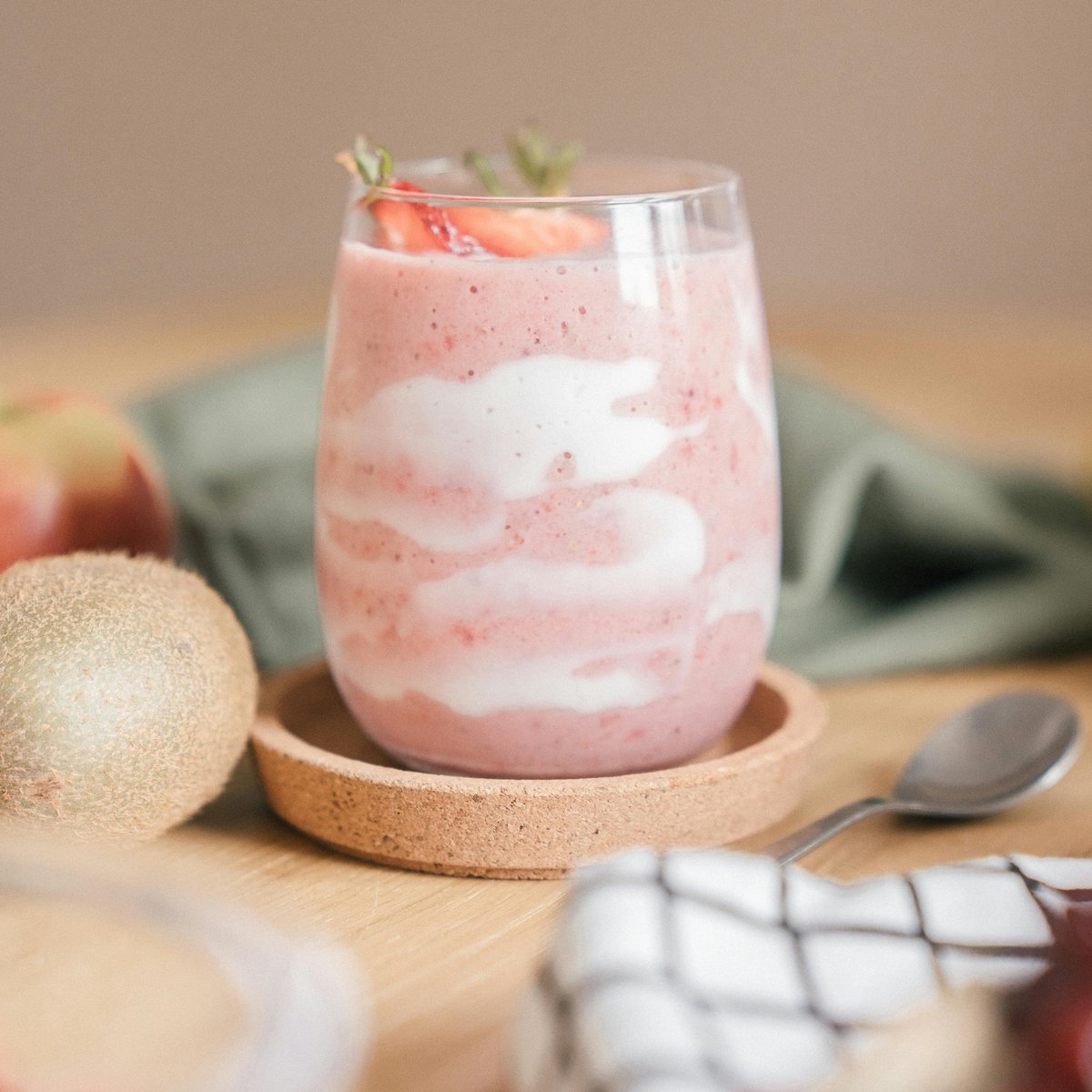 NDTVFood's tweet photo. How To Make A Red Velvet Milkshake
https://t.co/F4KiS44oow
#redvelvet #milkshake #milkshakerecipe https://t.co/ycF2DyuoEU