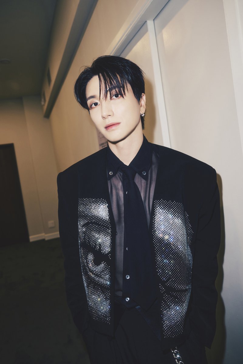 SUPER JUNIOR 슈퍼주니어 'Super Junior25' 
SUPER AWARDS: Hallway 3

SUPER JUNIOR 슈퍼주니어 The 12th Album 【Super Junior25】 
➫ 2025.07.08 6PM (KST)

💿Pre-order
SUPERJUNIOR.lnk.to/SUPERJUNIOR25

#슈퍼주니어 #SUPERJUNIOR
#이특 #LEETEUK
#규현 #KYUHYUN
#SuperJunior25