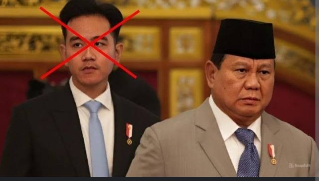 Revolusi Moral (@harrypattyrm00) on Twitter photo #LengserkanGibran
#LengserkanGibran
<a href="/prabowo/">Prabowo Subianto</a> <a href="/SBYudhoyono/">S. B. Yudhoyono</a>
<a href="/PDI_Perjuangan/">PDI Perjuangan</a>
PRABOWO & PEMAKZULAN GIBRAN
1. 'Utang' Prabowo kepada Jokowi da lunas setelah hampir pasti Ijazah Jokowi ga ada / 'palsu'. Terlalu besar upaya kumpulkan keterangan & saksi untuk sekedar buktikan ijazah #LengserkanGibran
#LengserkanGibran
<a href="/prabowo/">Prabowo Subianto</a> <a href="/SBYudhoyono/">S. B. Yudhoyono</a>
<a href="/PDI_Perjuangan/">PDI Perjuangan</a>
PRABOWO & PEMAKZULAN GIBRAN
1. 'Utang' Prabowo kepada Jokowi da lunas setelah hampir pasti Ijazah Jokowi ga ada / 'palsu'. Terlalu besar upaya kumpulkan keterangan & saksi untuk sekedar buktikan ijazah