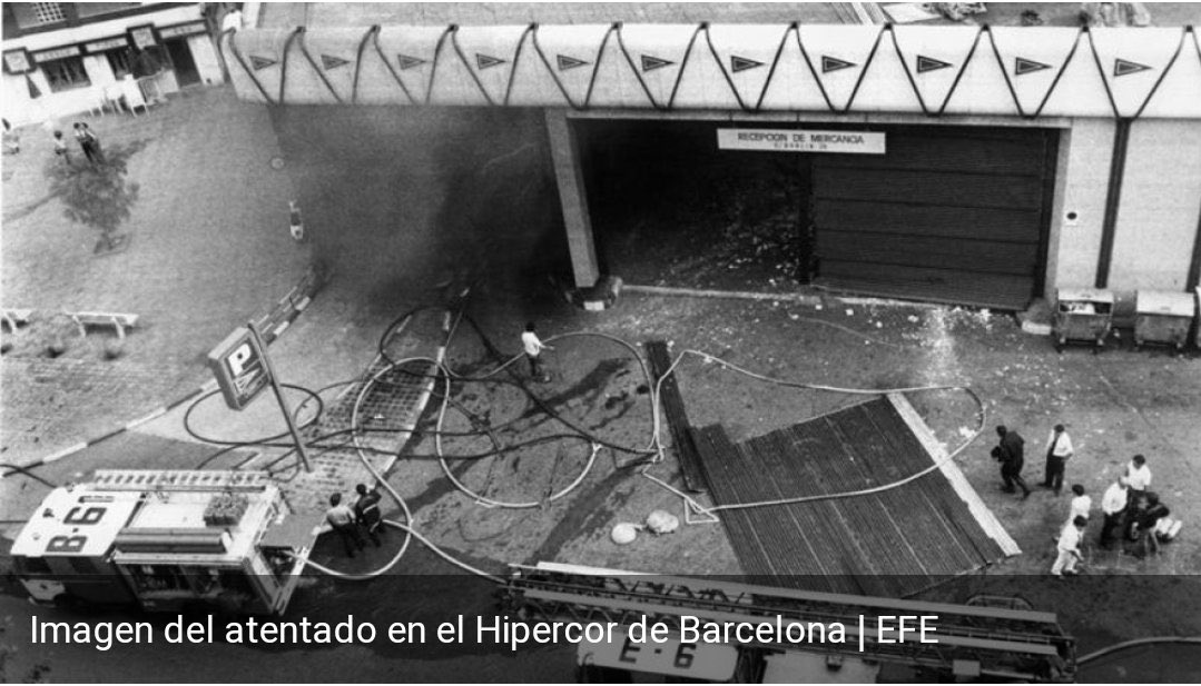 🖤 En memoria de las víctimas de #Hipercor

Hoy, como cada 19 de junio, el recuerdo duele.
Duelen las 21 vidas arrebatadas, las familias rotas, las heridas que aún no cierran.

Hace 38 años, #Barcelona fue golpeada por el terror. Pero también nació una memoria que no olvida, que