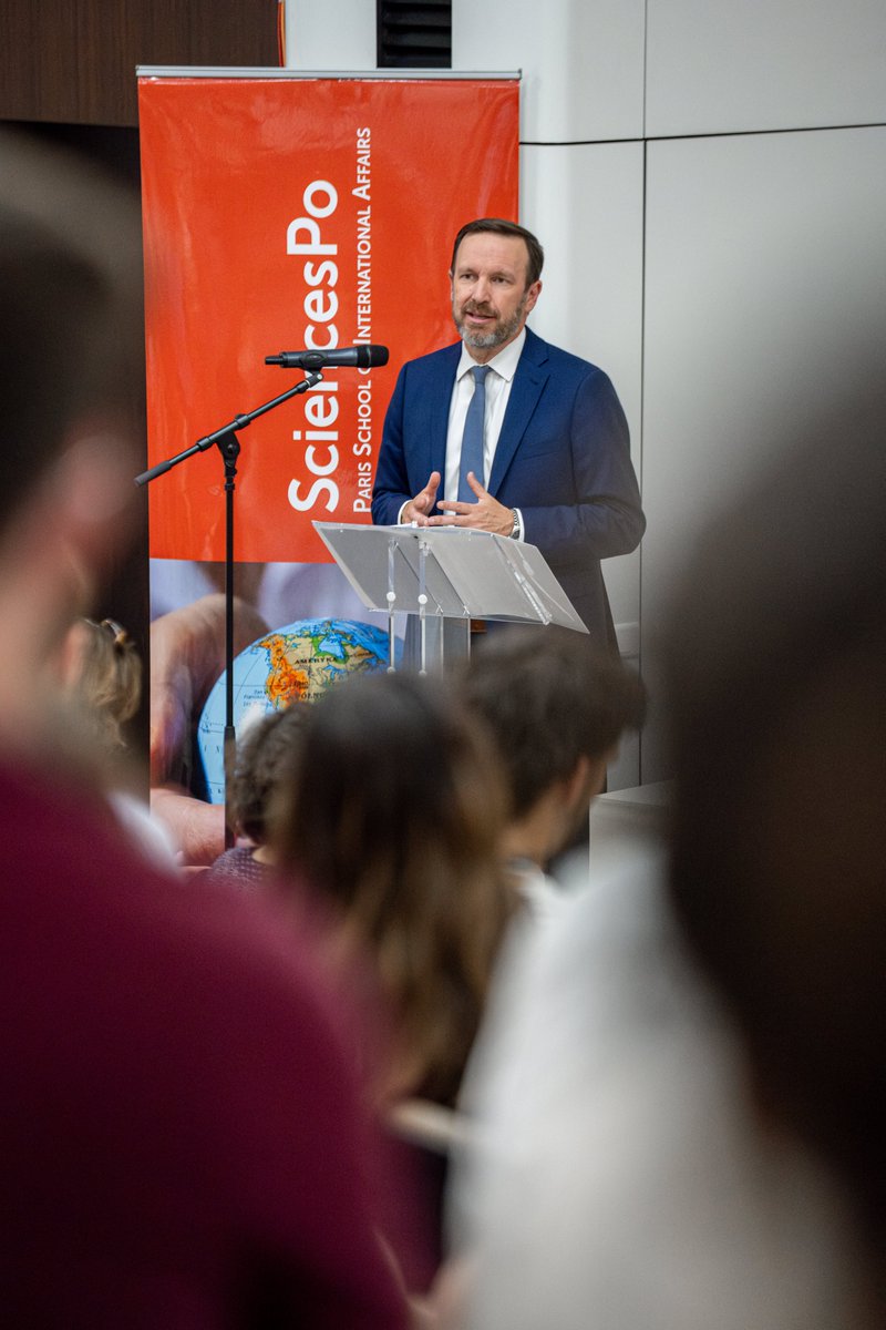 Sciences Po tweet media