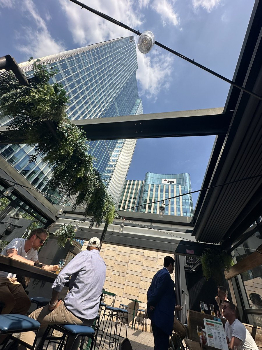 In the old smoke, 🥵🥵🥵 making moves, sealing deals