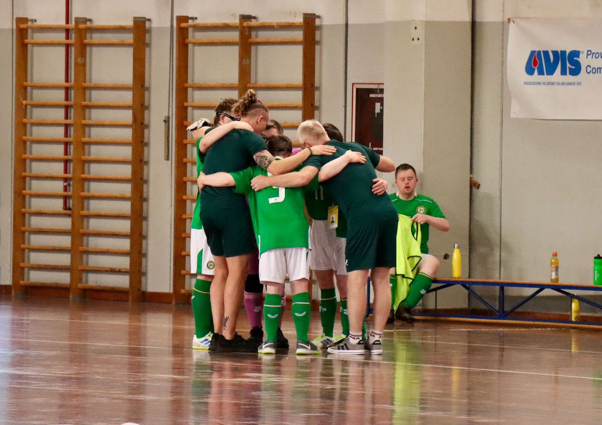 Our Down Syndrome Futsal team began their third day of the European Championships with another big win over guest competitors USA, with Sligo Rovers’ Fergal Birrane bagging a hat-trick 🔥👏

They conclude their campaign this evening with their second game against Türkiye 🇮🇪