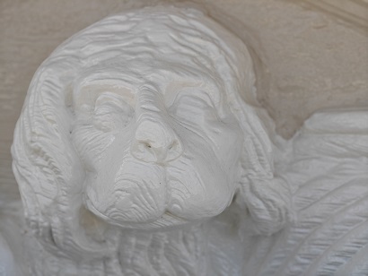 ‼️Schiedammers, niet schrikken als de steigers van de Korenbeurs worden afgebroken... Wanneer je weer vrij zicht hebt, zul je zien dat zowel Neptunes als Mercurius een geamputeerd been hebben... Waar zijn ze van gemaakt?!?!

#deBibliotheekSchiedam #deKorenbeurs #Schiedam750