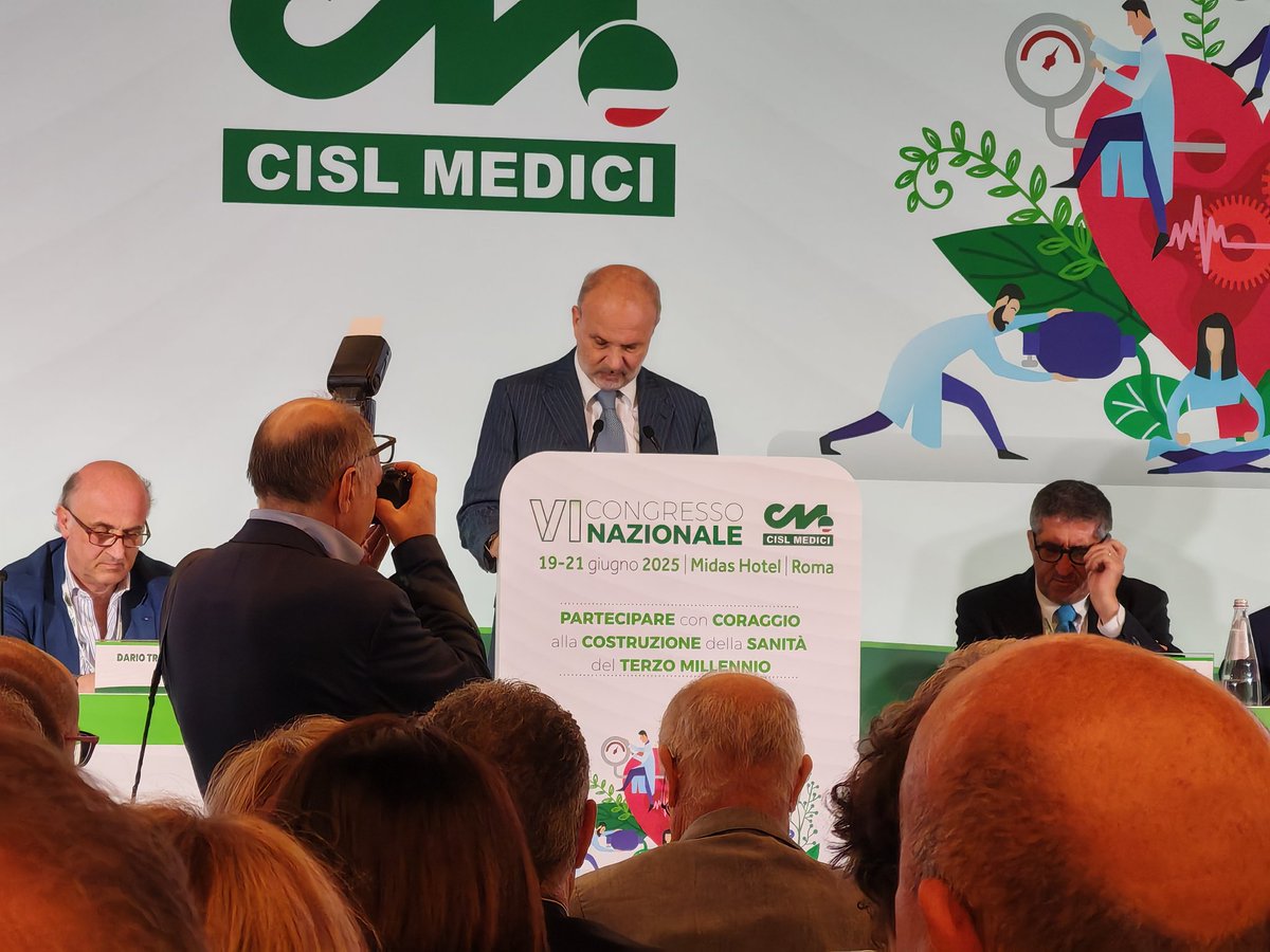 CislMedBas's tweet photo. Intervento Ministro Schillaci al 6° Congresso Nazionale della Cisl Medici https://t.co/JMqpL6ET5h