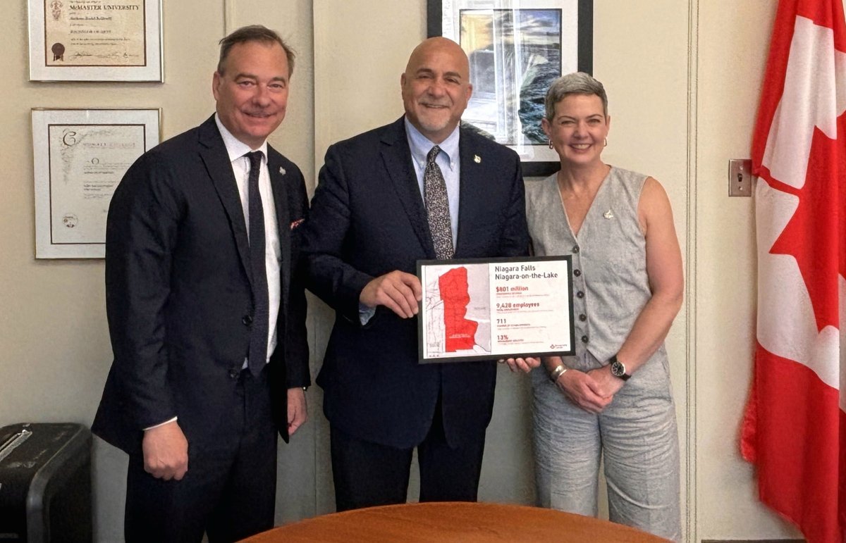 Thank you  ⁦⁦<a href="/Tony_Baldinelli/">Tony Baldinelli</a>⁩ for meeting with ⁦⁦<a href="/RestaurantsCA/">Restaurants Canada</a>⁩ Great to share a riding breakdown showing foodservice’s impact in your community. The 8th largest riding for food sales in Canada we look forward to working together to support the sector!