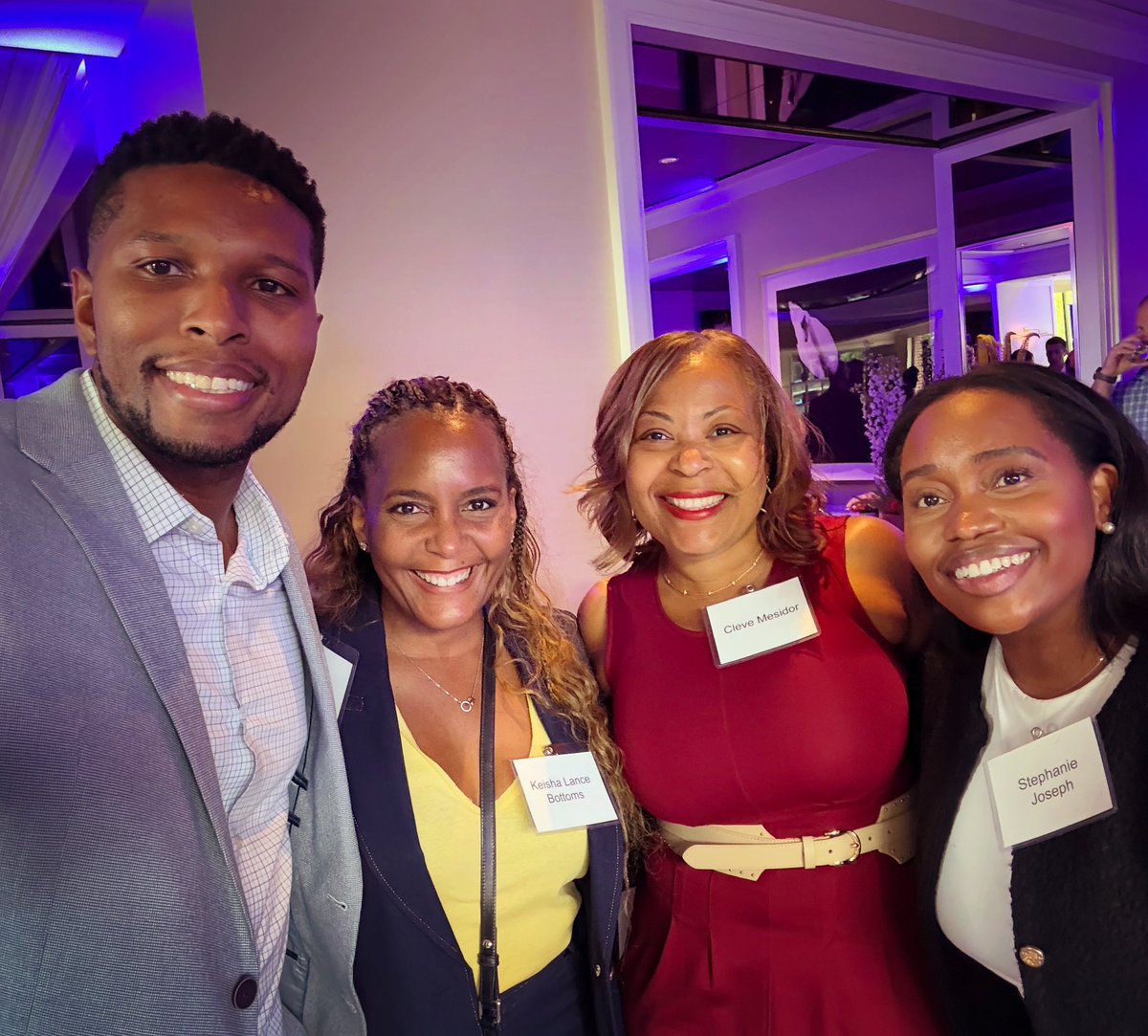 cmesi's tweet image. This week, I had the pleasure of connecting with Former Atlanta Mayor Keisha Lance Bottoms, Kura Co-Founder Stephanie Joseph, and Darin Carter at the Coinbase Global Advisory Council cocktail reception at the Four Seasons in DC.