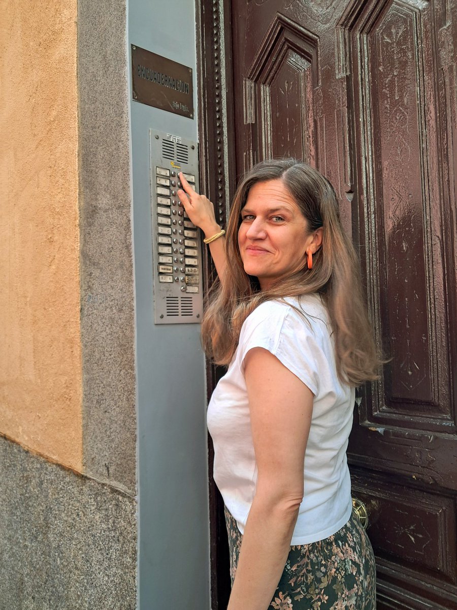 Almudena Escorial tweet media